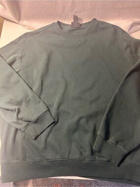 H&M Men's Crewneck Sweatshirt - Forest Green